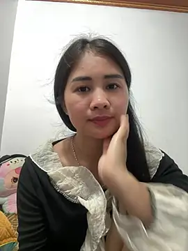 LittleSun_ Adlı Modelin Canlı Sohbet Odası