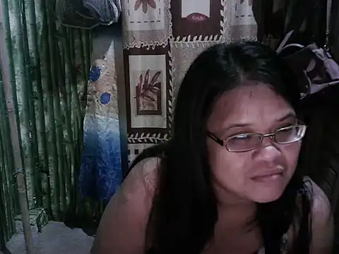 Hotty_babe23 Ruang Obrolan Langsung