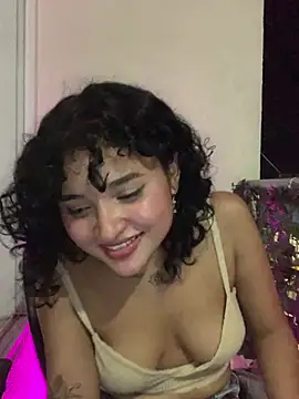 غرفة دردشة ladulcemary_ المباشرة