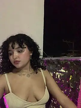 ladulcemary_'s Live Chat Room