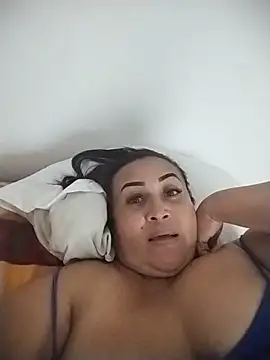 Sala de chat en directo de Nini_Love_