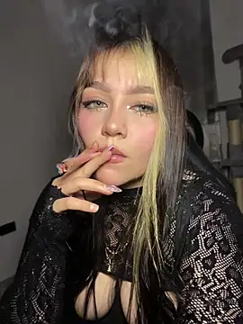 Sala de chat en directo de Daniela_ruizz