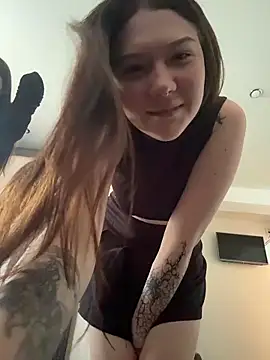 הופעת סקס קאם בשידור חי של FionaMurr