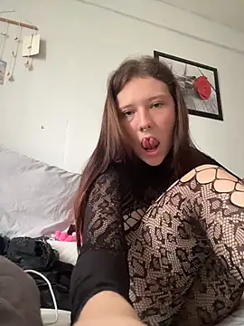FionaMurr Adlı Modelin Canlı Sohbet Odası