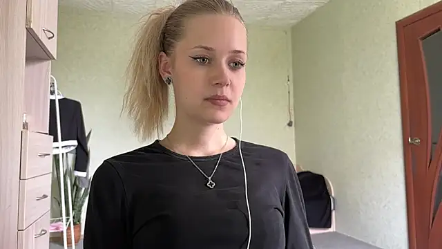 ZaidaSchwarten élő chatszobája