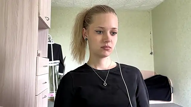 ZaidaSchwarten – Naživo chatovacia miestnosť