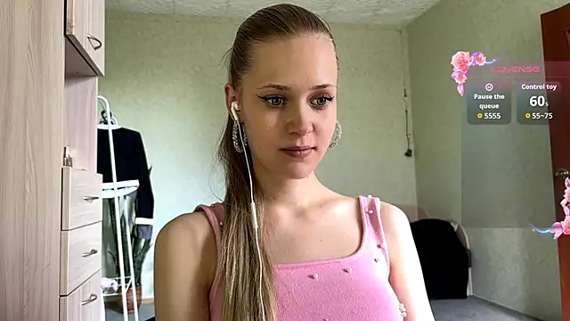 ZaidaSchwarten Cameră chat live