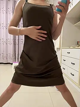 חדר צ'אט בשידור חי של cmvoo