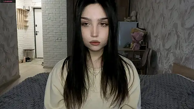 Qwami_Amie: онлайн-чат