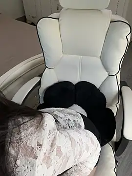AmyamySerena Live Chatraum