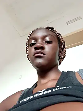 Chat ao vivo de PetiteDoll_06