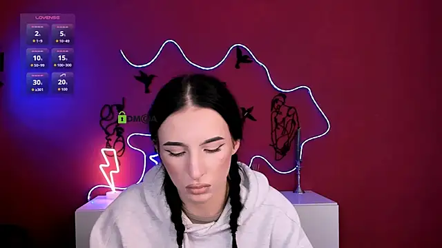 alia_skay's Live Chat Room