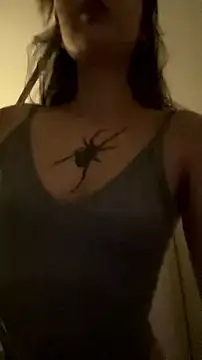 Phòng Chat Trực Tiếp LucieBliss