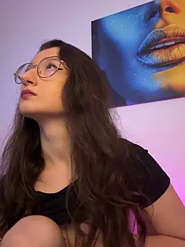 Sala de chat en directo de TheaMalekoo