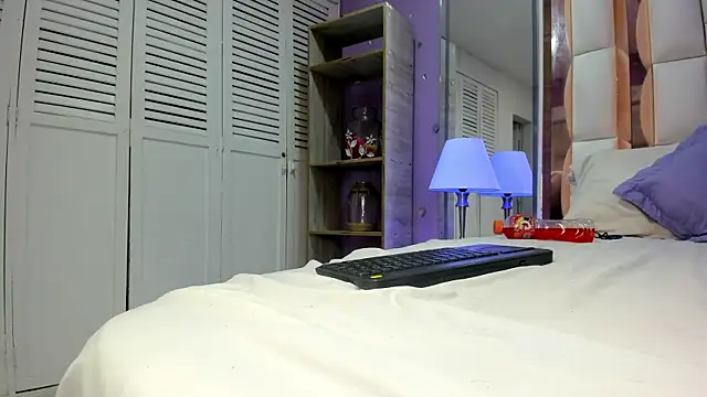 Živá chatovací místnost rousse_millers
