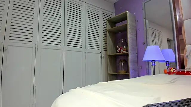 rousse_millers – live chatrum