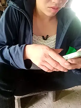 little-effy: δωμάτιο απευθείας συνομιλίας