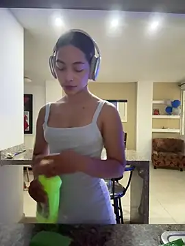 AkiraY10 Cameră chat live