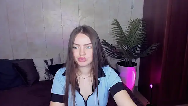 MiaJeweledn Live chat-huone
