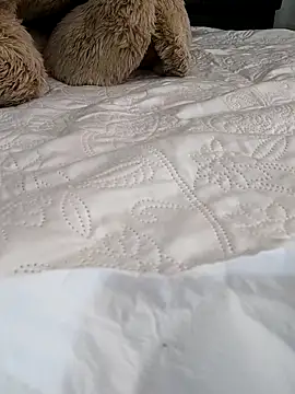Živá chatovací místnost NovaMia