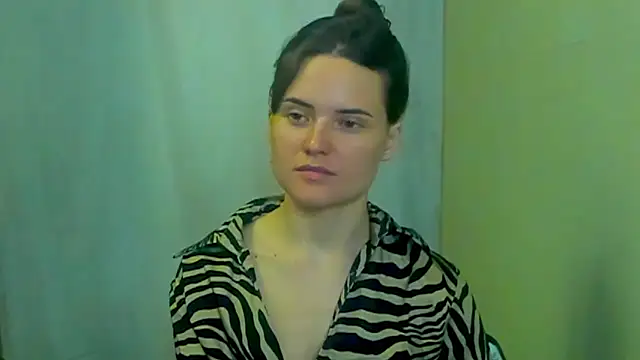 Jessy_lil – live chatrum