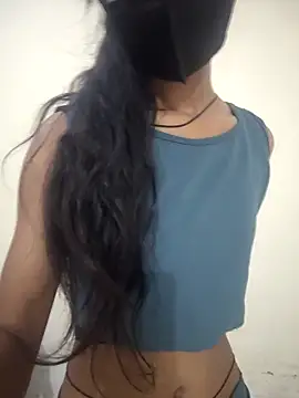 jaanvi-Rani Adlı Modelin Canlı Sohbet Odası