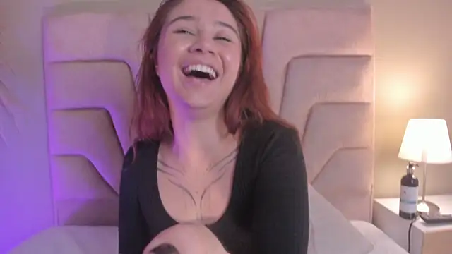 Pokój czatu na żywo – Amelia_Saenz_