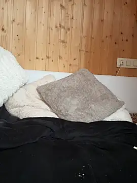 Chat soba uživo modela feuchtes__traumchen
