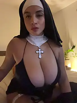 Lena-Williamss' Live Chat Room