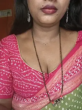 غرفة دردشة Kannada_star المباشرة