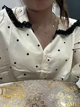 Baby22223n Live chat-huone