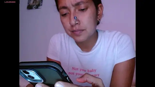 Živá chatovací místnost NovahPerotti