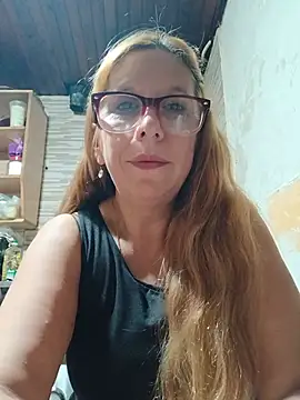 cari75 Adlı Modelin Canlı Sohbet Odası