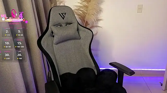 chloebum_ – Naživo chatovacia miestnosť