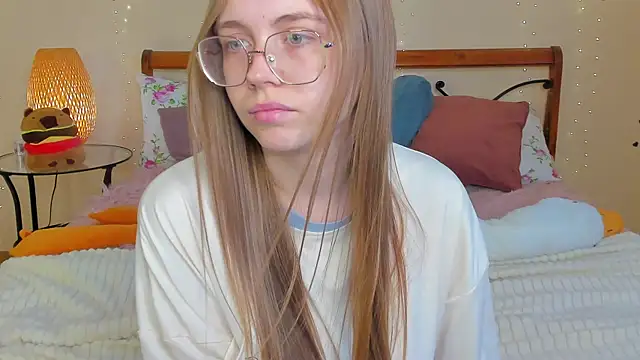 חדר צ'אט בשידור חי של miya_soft
