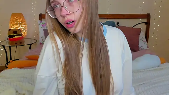 חדר צ'אט בשידור חי של miya_soft