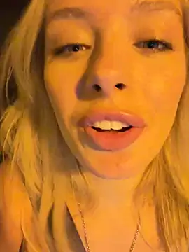 SunnyShiney Live chatroom