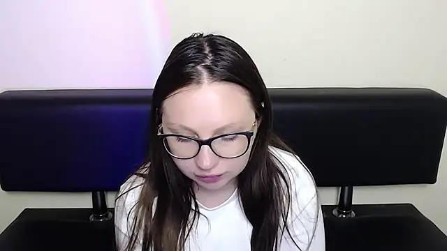 LiliaErmi's Live Chat Room