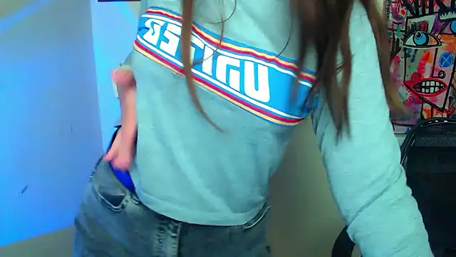 LiliaErmi Live chatroom