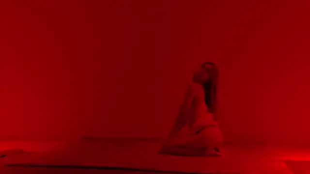 חדר צ'אט בשידור חי של G-Velvet