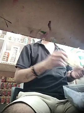 Živá chatovací místnost mohit08desi