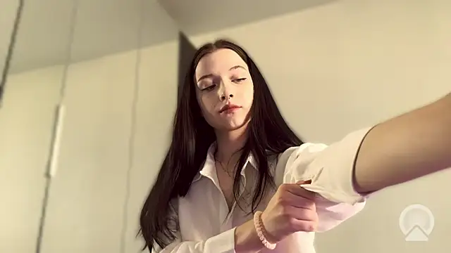 AlicePowellsn Live chat-huone