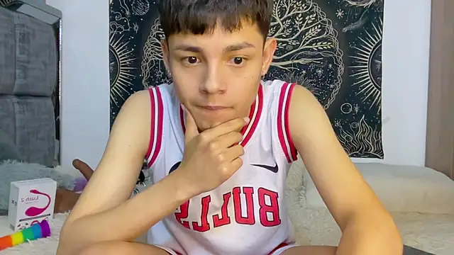 Andy_Belier23 élő szexkamerás műsora