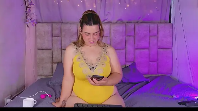 Živá chatovací místnost NanyMatrioska