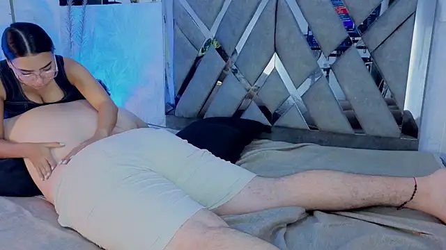 חדר צ'אט בשידור חי של Chel_seth