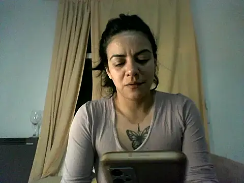 Chat ao vivo de luluclark69