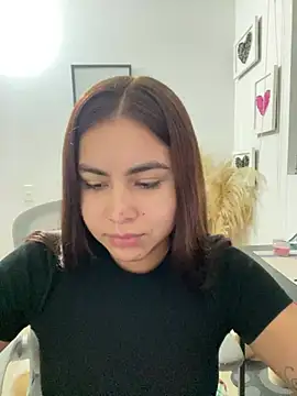 Zarahs_Blare1 Live Chatraum