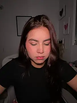 Živá chatovací místnost Zarahs_Blare1