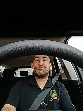 CumDumpPig83 网络视讯表演