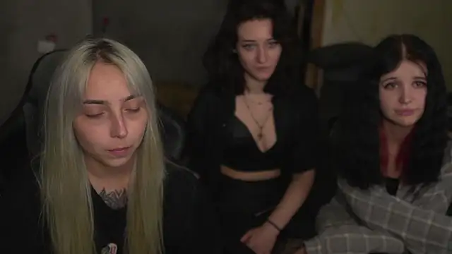 Absent_Fairy élő chatszobája